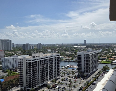1980 S Ocean Drive - Photo Thumbnail 2