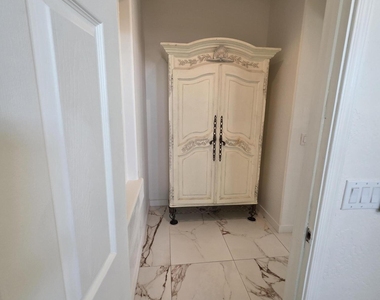 2970 E Andre Avenue - Photo Thumbnail 21
