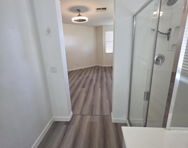 2970 E Andre Avenue - Photo Thumbnail 19