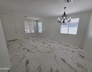 2970 E Andre Avenue - Photo Thumbnail 5