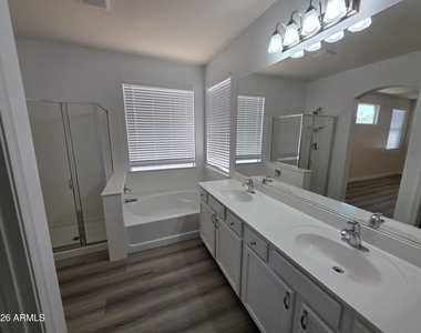 2970 E Andre Avenue - Photo Thumbnail 17