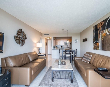 1830 Embassy Drive - Photo Thumbnail 2