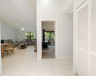 13095 Belhaven Court - Photo Thumbnail 4