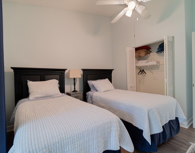 13095 Belhaven Court - Photo Thumbnail 13