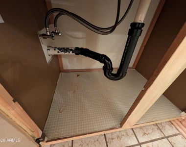 5650 N 78th Place - Photo Thumbnail 28
