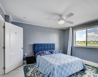 9204 Glenmoor Drive - Photo Thumbnail 14