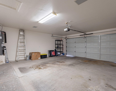 960 W Inca Drive - Photo Thumbnail 26