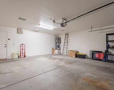 960 W Inca Drive - Photo Thumbnail 27