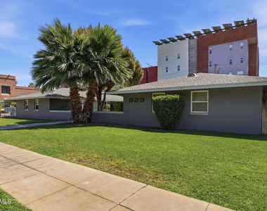829 N 4th Avenue - Photo Thumbnail 4
