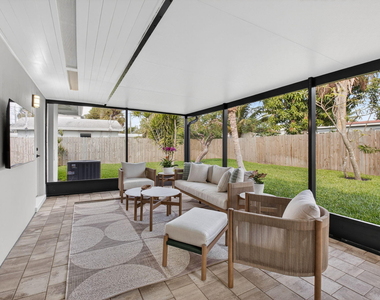 513 Lindell Boulevard - Photo Thumbnail 17