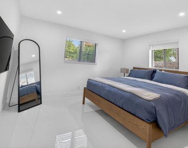 513 Lindell Boulevard - Photo Thumbnail 12