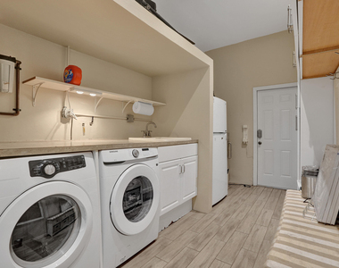 248 Codrington Drive - Photo Thumbnail 54