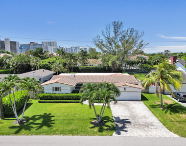 248 Codrington Drive - Photo Thumbnail 3