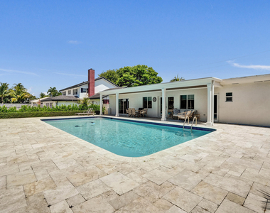 248 Codrington Drive - Photo Thumbnail 41