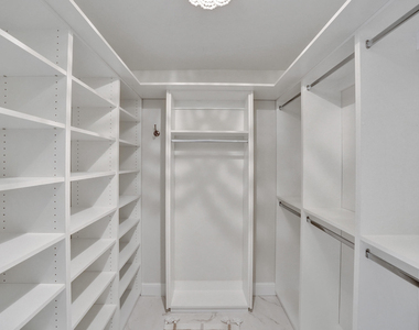 248 Codrington Drive - Photo Thumbnail 32