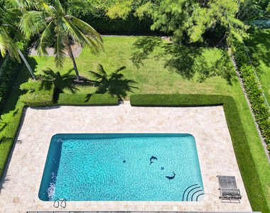 248 Codrington Drive - Photo Thumbnail 2