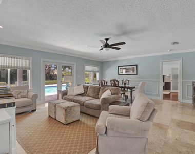 248 Codrington Drive - Photo Thumbnail 20