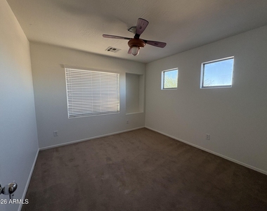 1381 E Laurel Place - Photo Thumbnail 13