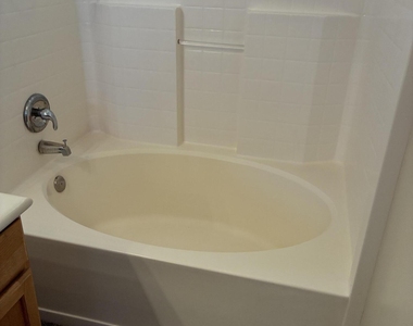 3317 E Park Avenue - Photo Thumbnail 15