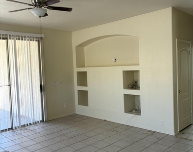 3317 E Park Avenue - Photo Thumbnail 3