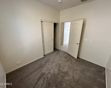 3317 E Park Avenue - Photo Thumbnail 20
