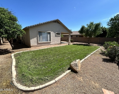 3317 E Park Avenue - Photo Thumbnail 35