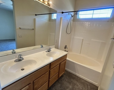 3317 E Park Avenue - Photo Thumbnail 29