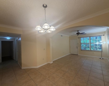 150 Sw Peacock Boulevard - Photo Thumbnail 2