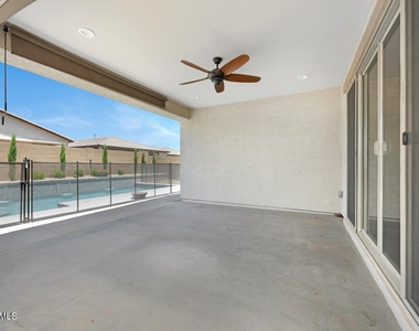 16658 W Mescal Street - Photo Thumbnail 27