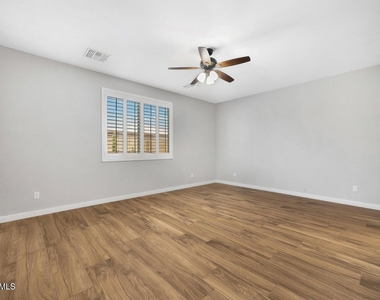 16658 W Mescal Street - Photo Thumbnail 15