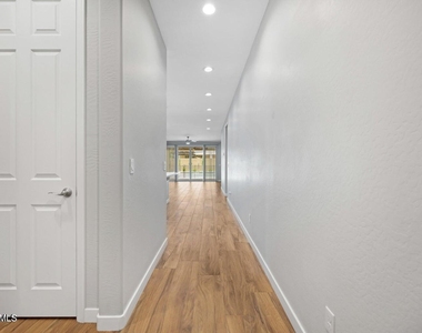 16658 W Mescal Street - Photo Thumbnail 4