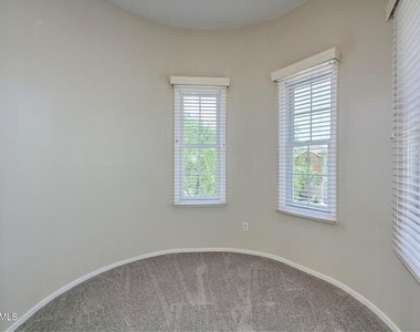 28934 N 124th Avenue - Photo Thumbnail 27