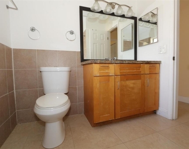 2987 Nw 110th Avenue - Photo Thumbnail 11