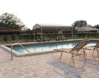 2987 Nw 110th Avenue - Photo Thumbnail 16