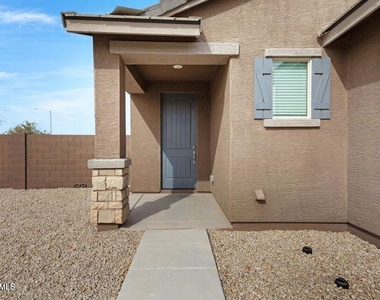 2570 E Corazon Trail - Photo Thumbnail 4