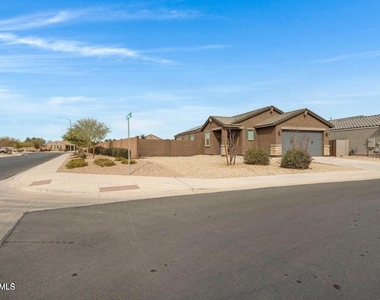 2570 E Corazon Trail - Photo Thumbnail 1
