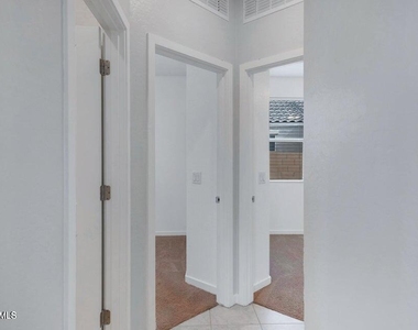 2570 E Corazon Trail - Photo Thumbnail 15