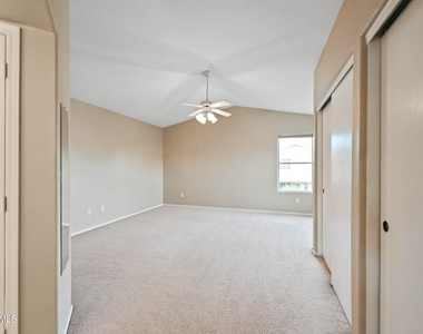 1244 E Angela Drive - Photo Thumbnail 14