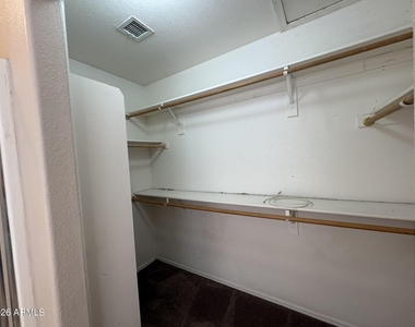 1547 E 10th Street - Photo Thumbnail 15