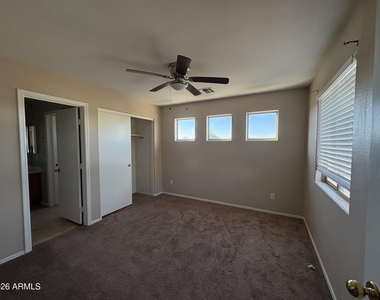 1547 E 10th Street - Photo Thumbnail 16
