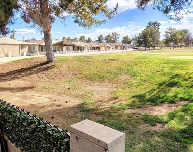 6058 S Cypress Point Drive - Photo Thumbnail 9