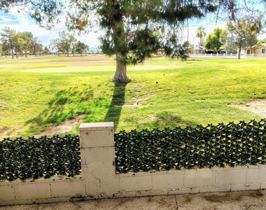 6058 S Cypress Point Drive - Photo Thumbnail 10