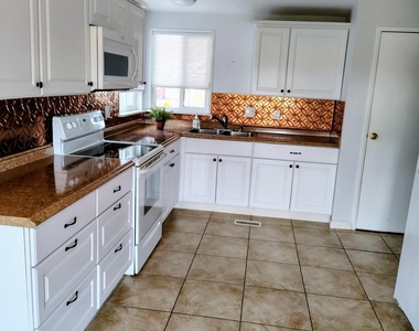 6058 S Cypress Point Drive - Photo Thumbnail 1