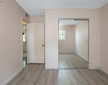 5186 Ne 6th Avenue - Photo Thumbnail 26