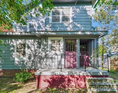 209 W Marsh Street - Photo Thumbnail 34