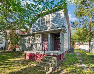 209 W Marsh Street - Photo Thumbnail 33