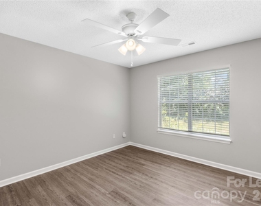 123 Meadow Lilly Court - Photo Thumbnail 27