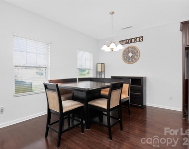 2038 Eddie Massey Lane - Photo Thumbnail 12