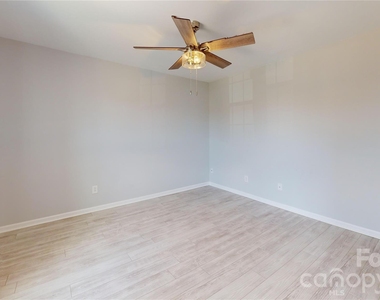 10848 Tailwater Street - Photo Thumbnail 11