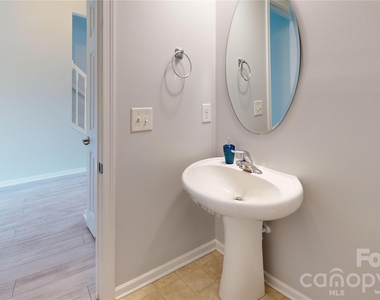 10848 Tailwater Street - Photo Thumbnail 9